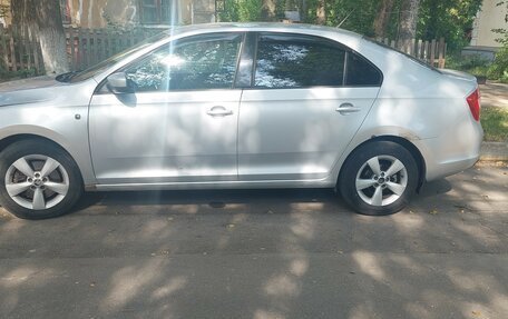 Skoda Rapid I, 2014 год, 600 000 рублей, 3 фотография