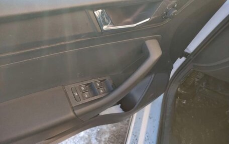 Skoda Rapid II, 2021 год, 1 700 000 рублей, 5 фотография