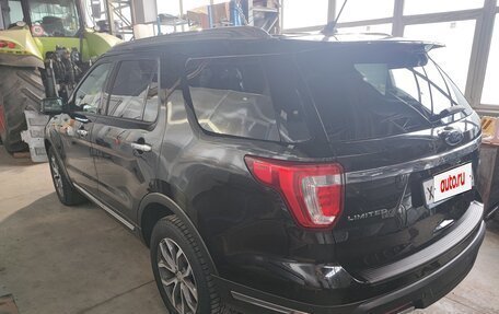 Ford Explorer VI, 2018 год, 3 000 000 рублей, 8 фотография