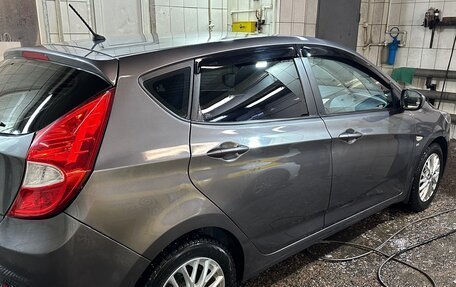 Hyundai Solaris II рестайлинг, 2014 год, 900 000 рублей, 6 фотография