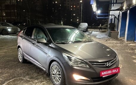 Hyundai Solaris II рестайлинг, 2014 год, 900 000 рублей, 4 фотография