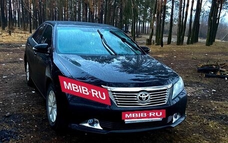 Toyota Camry, 2013 год, 1 300 000 рублей, 5 фотография