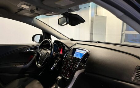 Opel Astra J, 2011 год, 759 000 рублей, 12 фотография