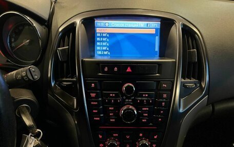 Opel Astra J, 2011 год, 759 000 рублей, 13 фотография