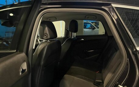 Opel Astra J, 2011 год, 759 000 рублей, 23 фотография