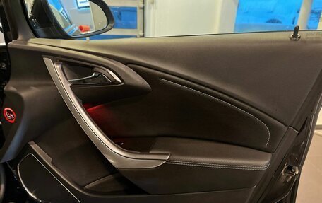 Opel Astra J, 2011 год, 759 000 рублей, 26 фотография