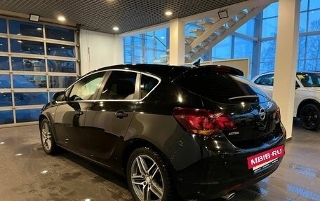 Opel Astra J, 2011 год, 759 000 рублей, 5 фотография