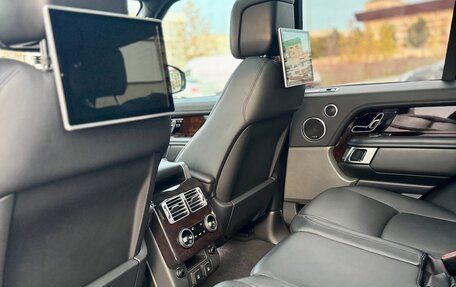 Land Rover Range Rover IV рестайлинг, 2018 год, 6 500 000 рублей, 12 фотография