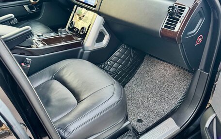 Land Rover Range Rover IV рестайлинг, 2018 год, 6 500 000 рублей, 14 фотография