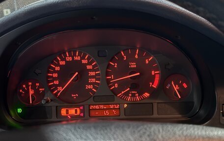 BMW 5 серия, 1998 год, 1 150 000 рублей, 23 фотография