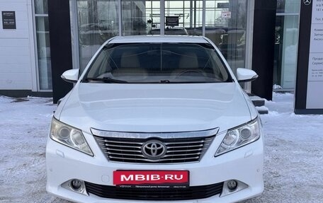 Toyota Camry, 2012 год, 1 450 000 рублей, 2 фотография