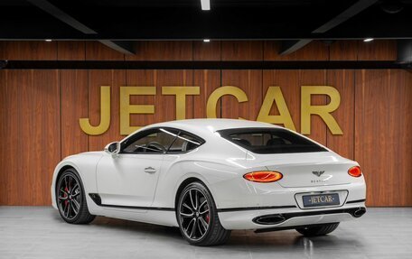 Bentley Continental GT III, 2019 год, 17 900 000 рублей, 10 фотография