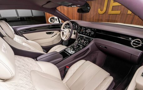 Bentley Continental GT III, 2019 год, 17 900 000 рублей, 26 фотография