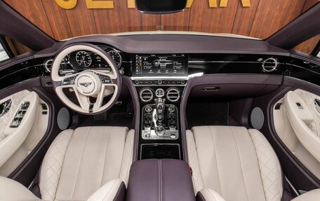 Bentley Continental GT III, 2019 год, 17 900 000 рублей, 25 фотография