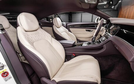 Bentley Continental GT III, 2019 год, 17 900 000 рублей, 27 фотография