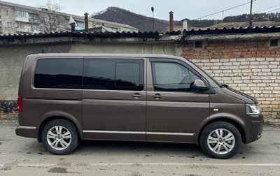 Volkswagen Multivan T5, 2012 год, 2 200 000 рублей, 1 фотография