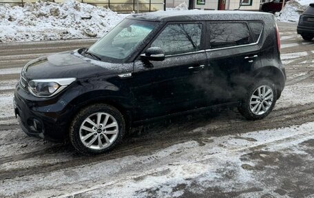 KIA Soul II рестайлинг, 2019 год, 1 820 000 рублей, 1 фотография