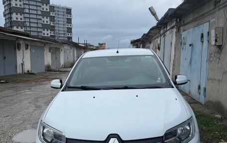 Renault Logan II, 2020 год, 570 000 рублей, 1 фотография