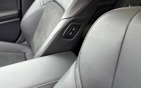 Toyota Camry, 2024 год, 3 990 000 рублей, 5 фотография