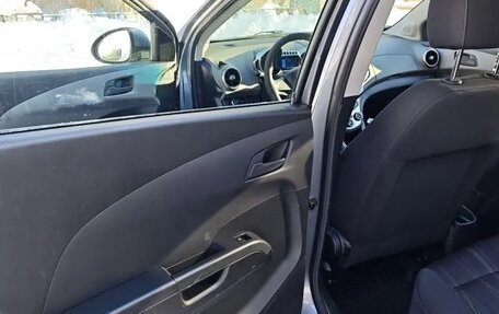 Chevrolet Aveo III, 2015 год, 715 000 рублей, 9 фотография