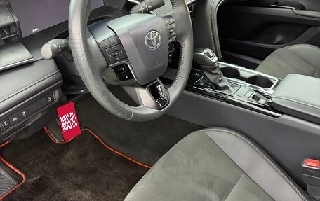 Toyota Camry, 2024 год, 3 990 000 рублей, 13 фотография