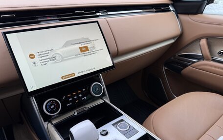 Land Rover Range Rover IV рестайлинг, 2022 год, 26 500 000 рублей, 12 фотография