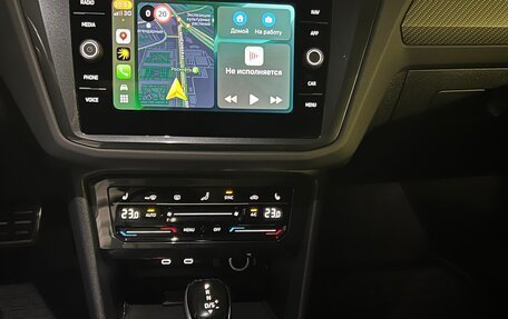 Volkswagen Tiguan II, 2021 год, 4 400 000 рублей, 14 фотография