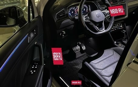 Volkswagen Tiguan II, 2021 год, 4 400 000 рублей, 11 фотография