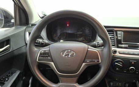 Hyundai Solaris II рестайлинг, 2018 год, 1 190 000 рублей, 10 фотография