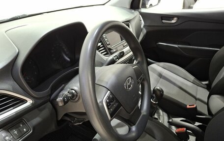 Hyundai Solaris II рестайлинг, 2018 год, 1 190 000 рублей, 24 фотография