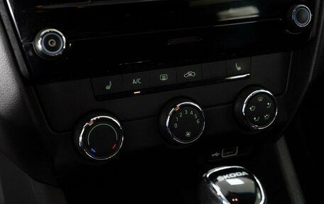 Skoda Octavia, 2018 год, 1 348 000 рублей, 12 фотография