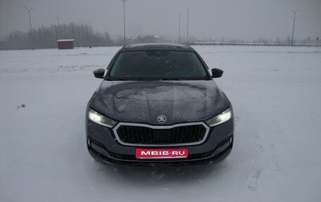 Skoda Octavia IV, 2021 год, 2 300 000 рублей, 1 фотография