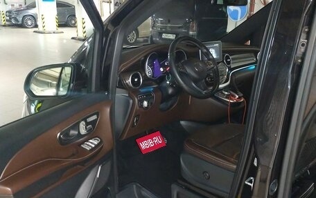 Mercedes-Benz V-Класс, 2016 год, 5 000 000 рублей, 12 фотография