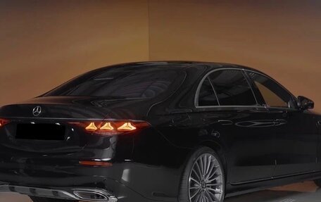 Mercedes-Benz S-Класс, 2026 год, 23 000 000 рублей, 2 фотография