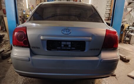 Toyota Avensis III рестайлинг, 2006 год, 360 000 рублей, 4 фотография