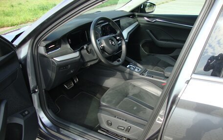 Skoda Octavia IV, 2021 год, 2 300 000 рублей, 11 фотография