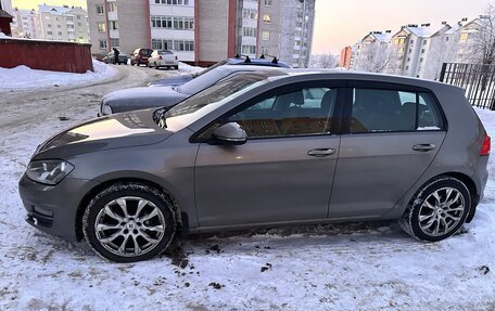 Volkswagen Golf VII, 2013 год, 800 000 рублей, 3 фотография