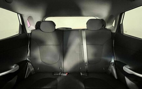 KIA Rio III рестайлинг, 2014 год, 850 000 рублей, 17 фотография