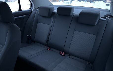 Volkswagen Jetta VI, 2007 год, 370 000 рублей, 32 фотография