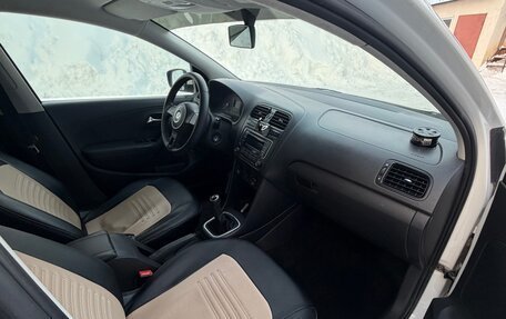 Volkswagen Polo VI (EU Market), 2013 год, 720 000 рублей, 7 фотография