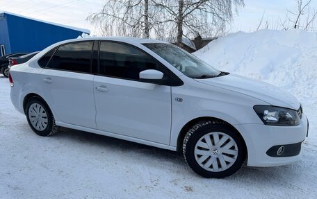 Volkswagen Polo VI (EU Market), 2013 год, 720 000 рублей, 3 фотография
