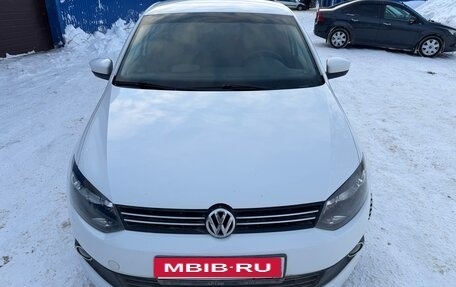 Volkswagen Polo VI (EU Market), 2013 год, 720 000 рублей, 2 фотография