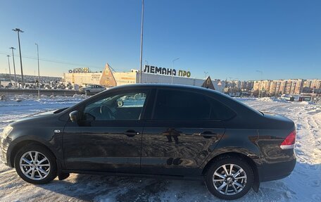 Volkswagen Polo VI (EU Market), 2012 год, 900 000 рублей, 1 фотография