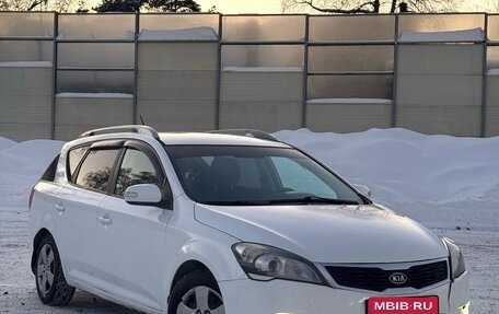 KIA cee'd I рестайлинг, 2011 год, 570 000 рублей, 1 фотография