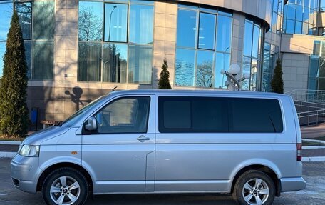 Volkswagen Transporter T5 рестайлинг, 2003 год, 890 000 рублей, 13 фотография