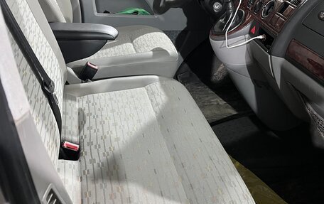 Volkswagen Transporter T5 рестайлинг, 2003 год, 890 000 рублей, 17 фотография