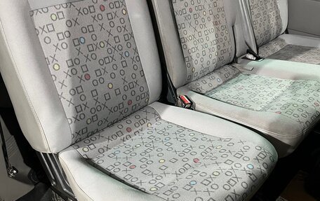 Volkswagen Transporter T5 рестайлинг, 2003 год, 890 000 рублей, 21 фотография