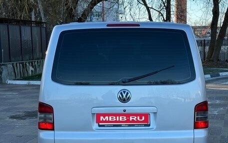 Volkswagen Transporter T5 рестайлинг, 2003 год, 890 000 рублей, 34 фотография