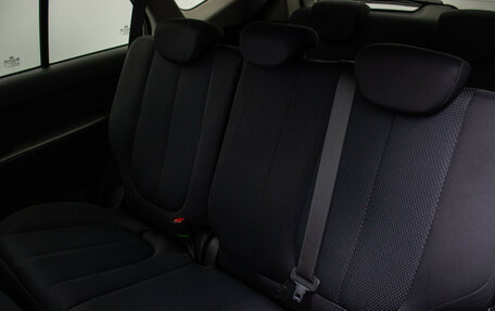 KIA Carens III (RP), 2011 год, 850 000 рублей, 11 фотография