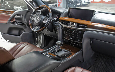 Lexus LX III, 2016 год, 6 498 000 рублей, 11 фотография